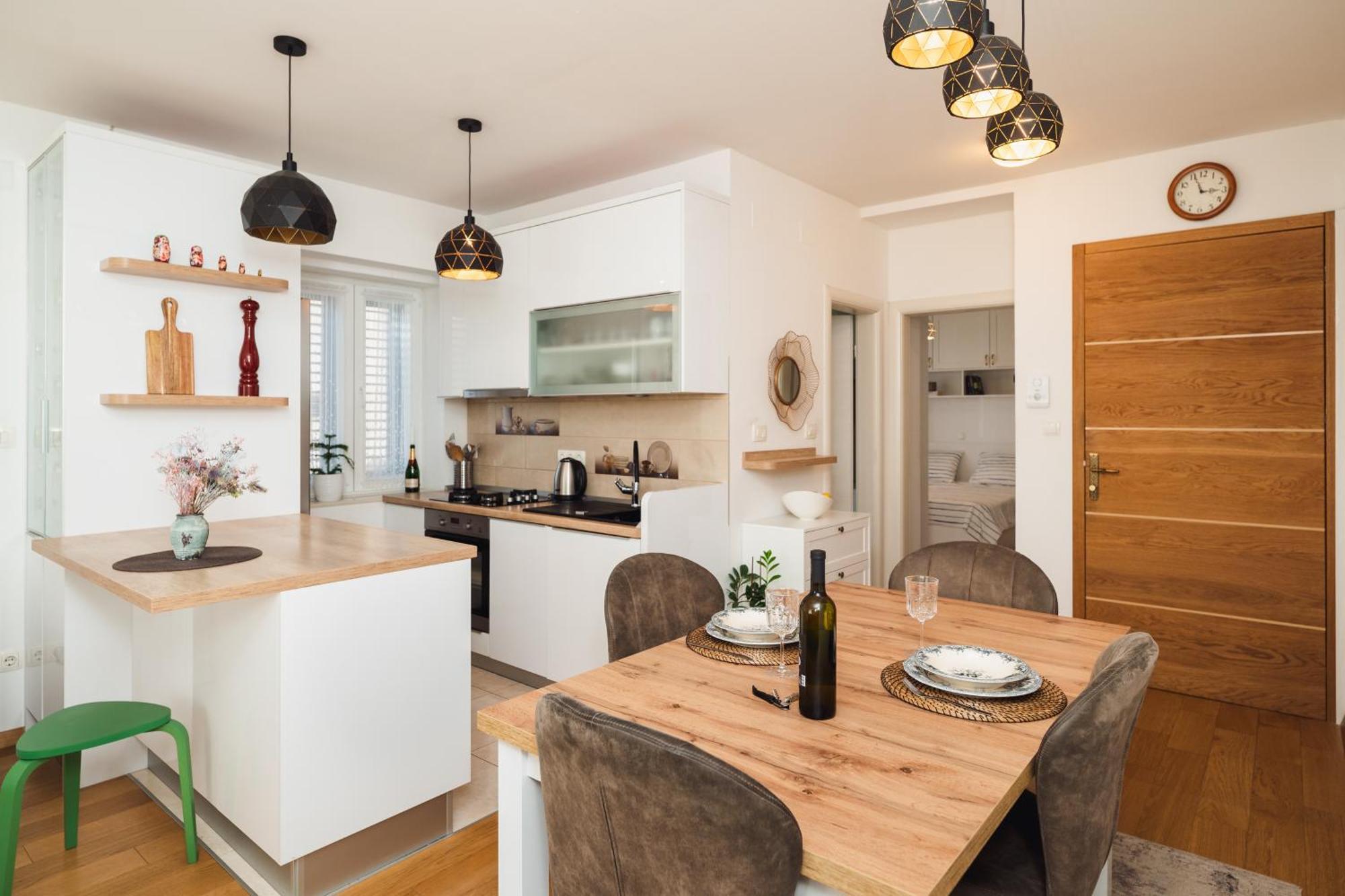 Perina Apartment Podstrana