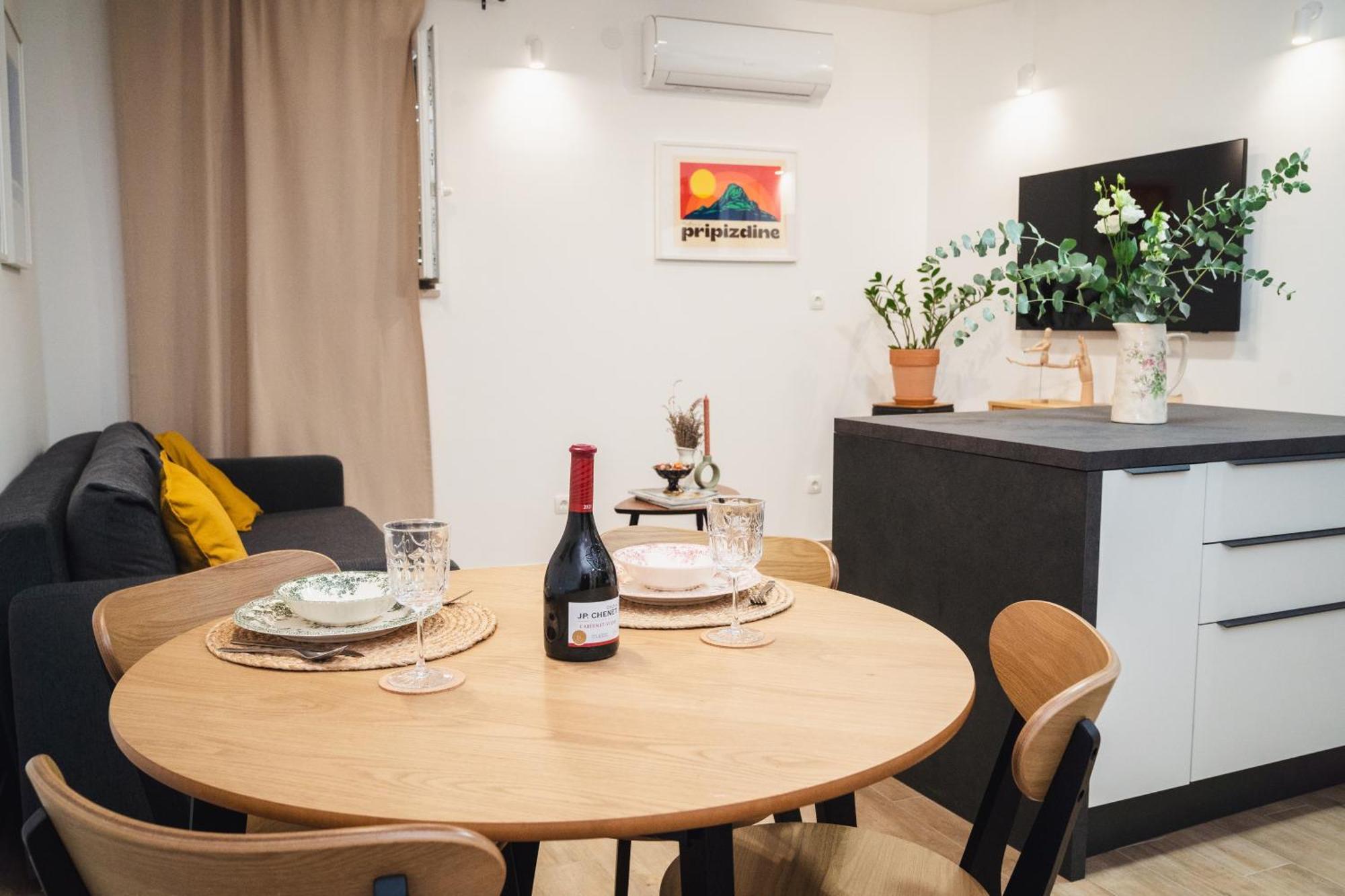 Perina Apartment Podstrana