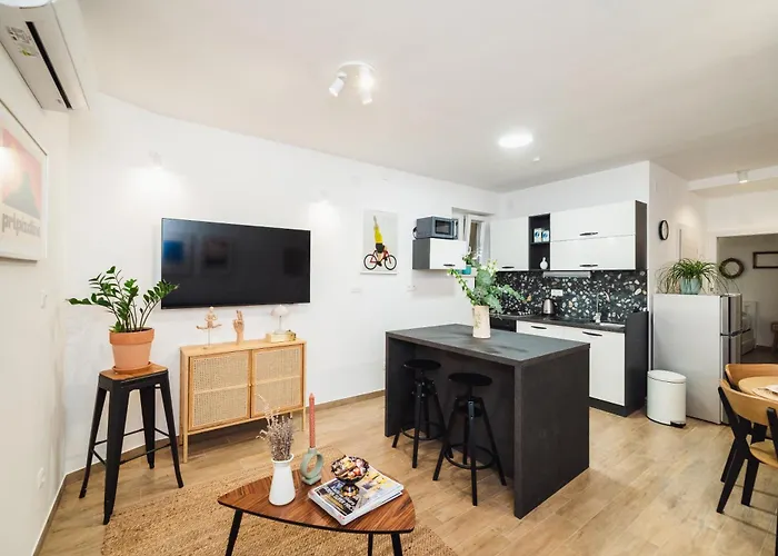 Perina Apartments